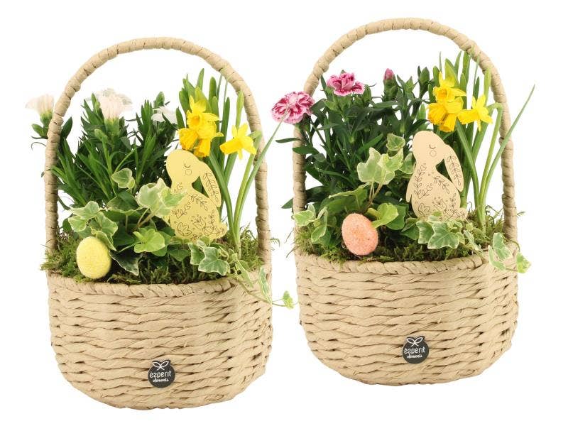 70897: Easter outdoor arrangement